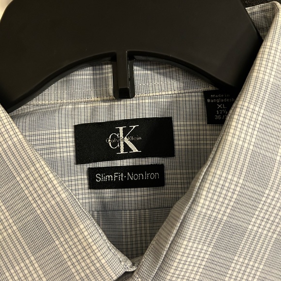 Calvin Klein Slim Fit Button Up - Picture 2 of 2